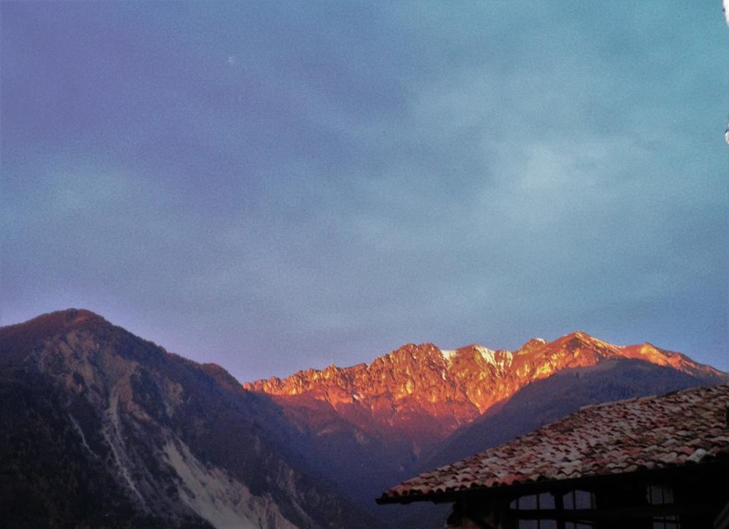 La Piazzetta Di Canale B&B Tenno Buitenkant foto